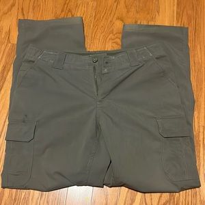 Under Armour utility tech pants 36x32